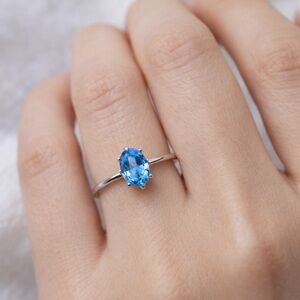Sky Blue Topaz Oval Solitaire and 925 Sterling Silver Ring - Size 7 (NEW)